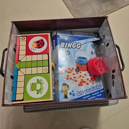 In Διαμέρισμα