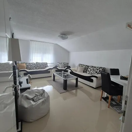 In Apartamento Bihać