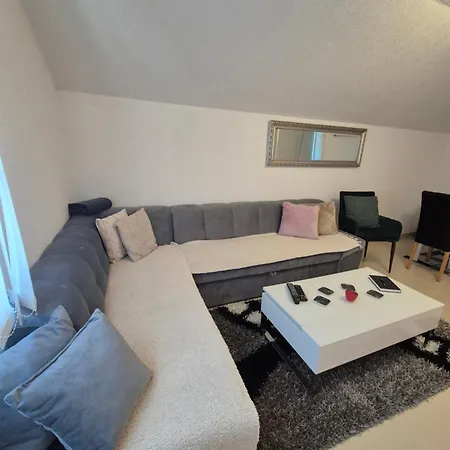In Apartman